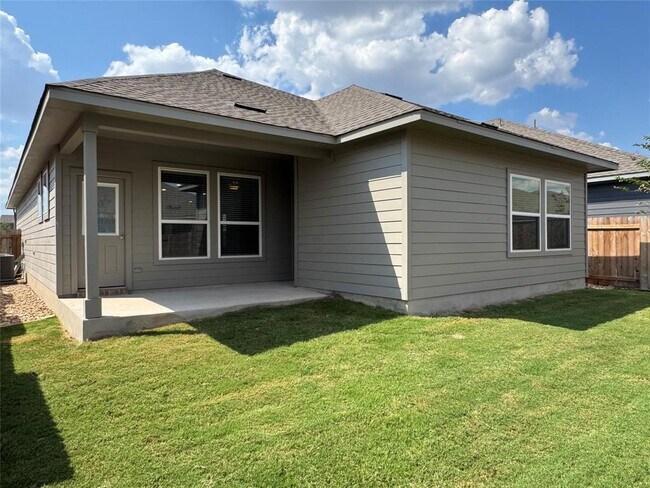 Building Photo - 102 Corn Ln