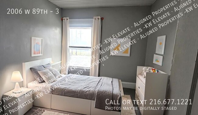 Building Photo - 2006 w 89th-3