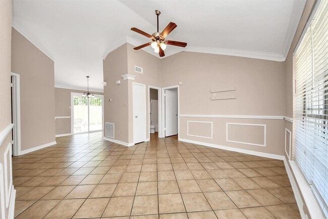 Building Photo - 12922 Grovemill Dr