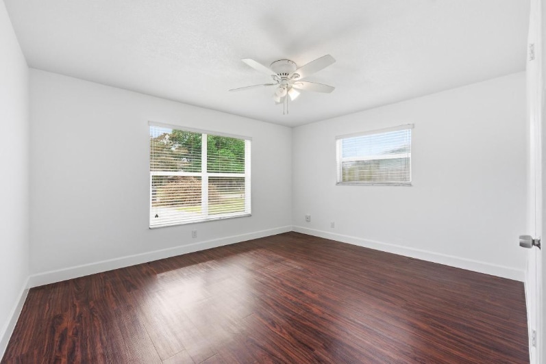 Building Photo - 3846 Roan Ln