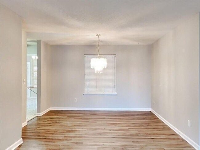 Building Photo - 2755 Ivey Park Dr