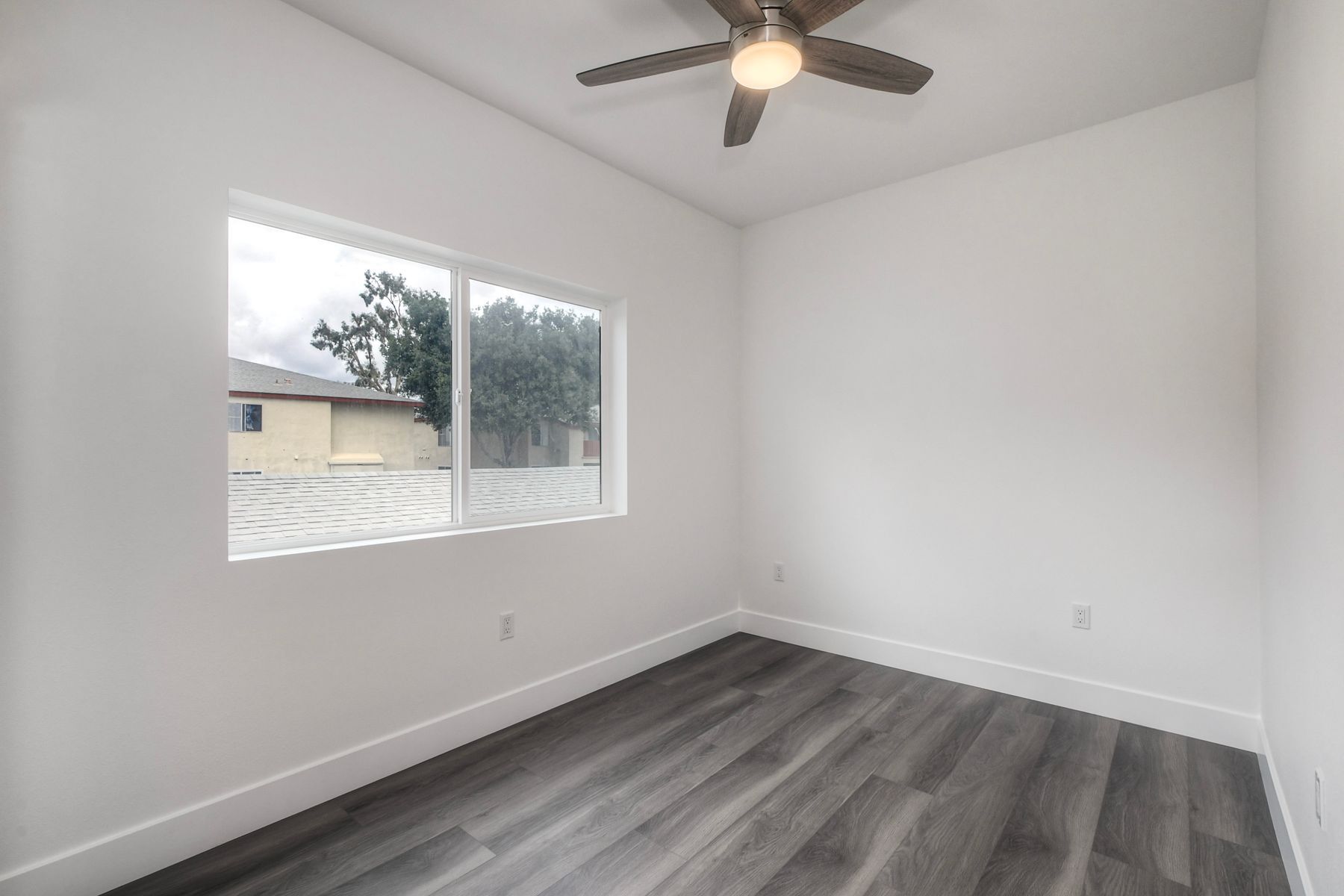 Building Photo - 188 Gosnell Way