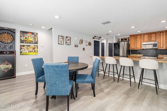 Building Photo - 1149 Scyphers St NE