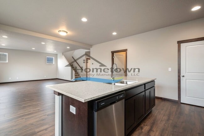 Building Photo - Woodbridge South Home with 4 Bedrooms and 3 Bathrooms in Post Falls build in 2021!