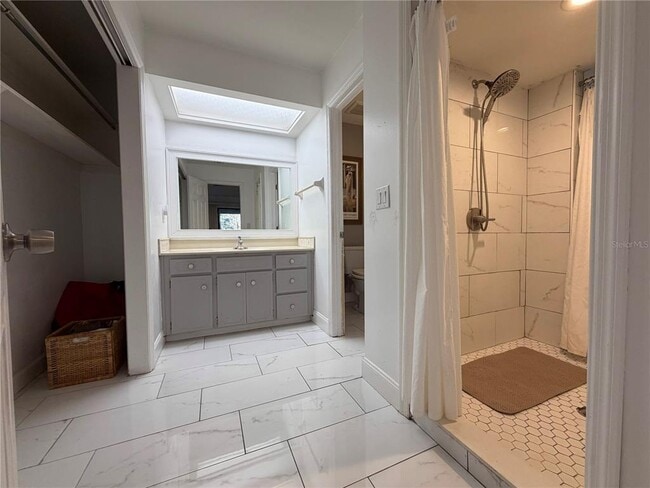 Building Photo - 6242 NW 105th Ave