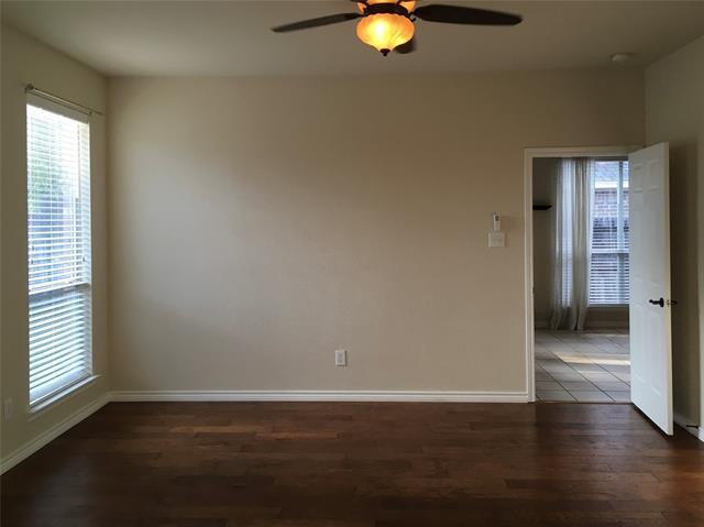 Building Photo - 10401 Stoneside Trl