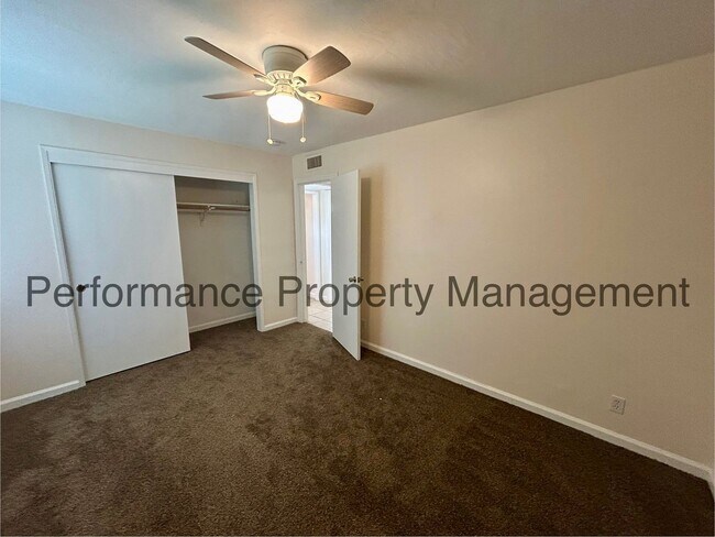 Building Photo - 3817 K St