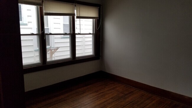 Building Photo - 3 Bedroom in Swillburg Area