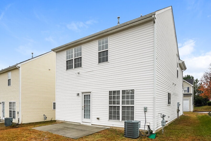 Building Photo - 4449 Snowcrest Ln