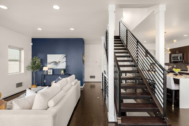 Building Photo - 223 NW 87th St