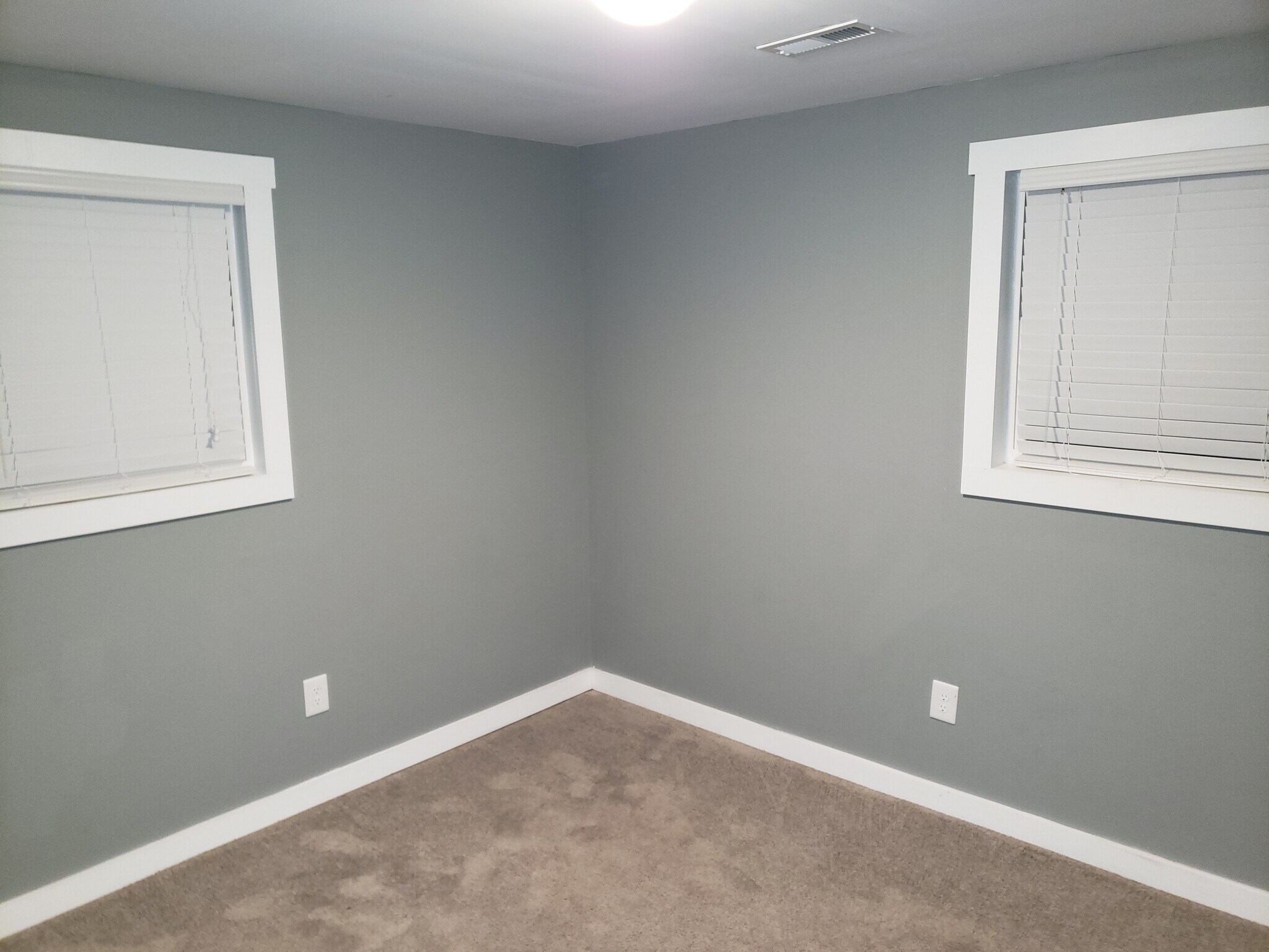 Building Photo - 1703 Wright Blvd