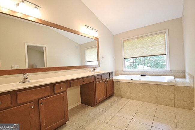 Building Photo - 22 Star Spangled Ln