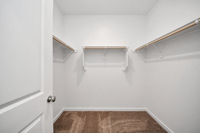 Building Photo - 9026 Selwyn Pointe Wy