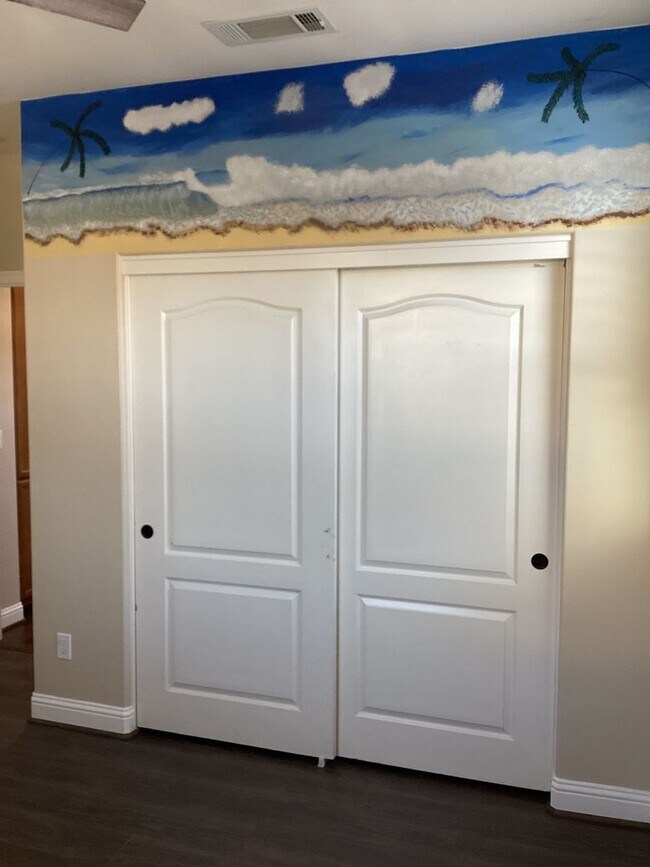 Building Photo - Beautiful Newer Rice Ranch Single Story Ho...