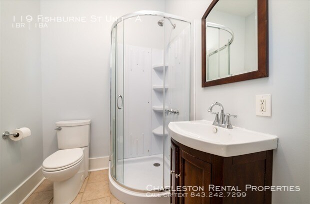 Building Photo - 119 Fishburne St