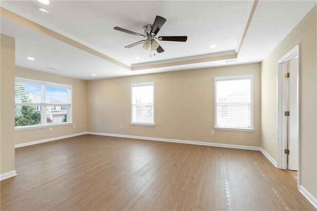 Building Photo - 865 Great Glen Pl