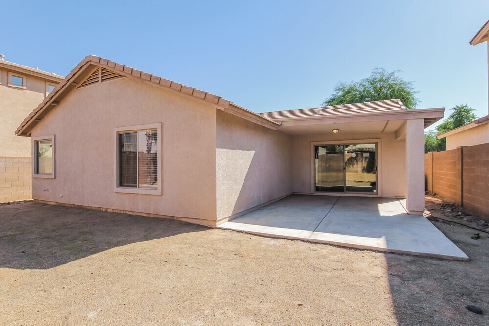 Building Photo - 14988 W Riviera Dr
