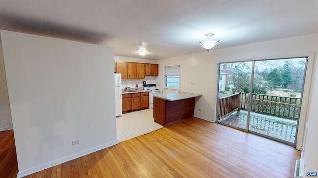 Building Photo - 130 Apple Tree Rd