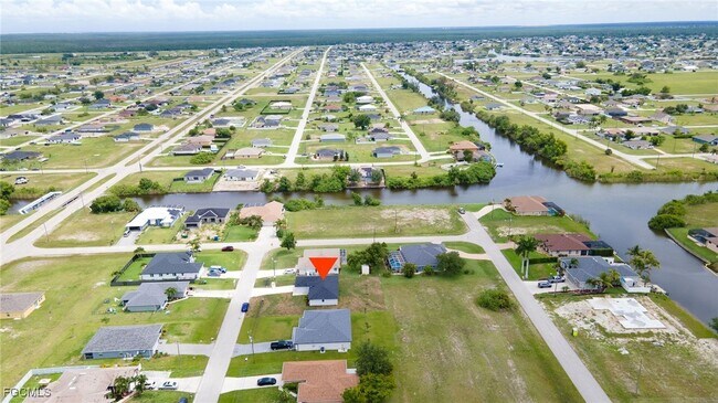 Building Photo - 1829 NW 7th Pl