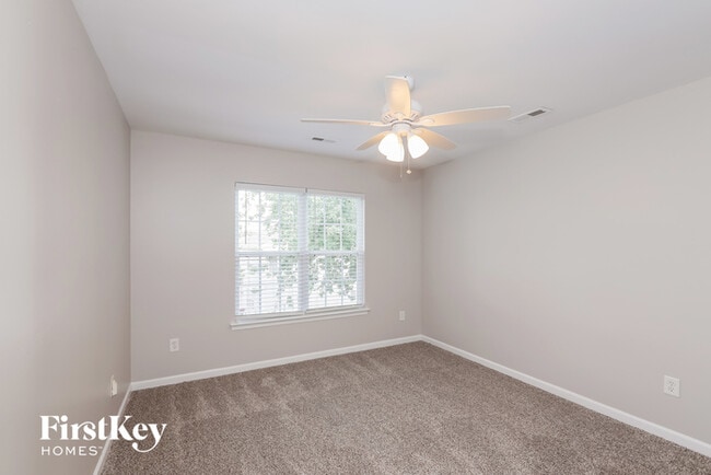 Building Photo - 8929 Holland Park Ln