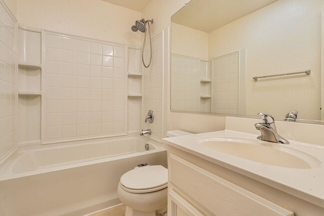 Building Photo - 2815 Tourbrook Way