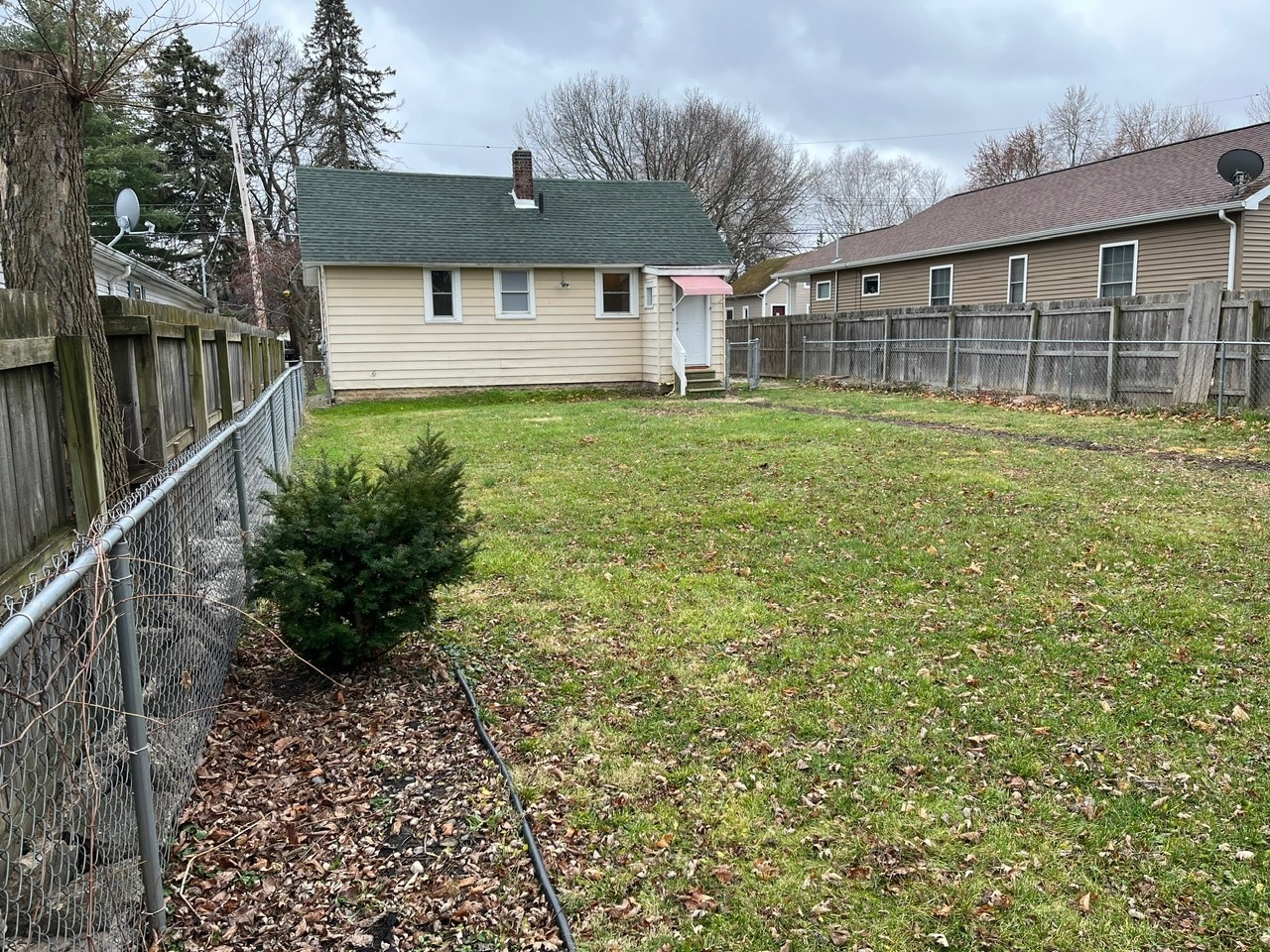 Building Photo - 631 Tisdale Ave