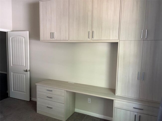 Building Photo - 641 Gabrielle Anne Dr
