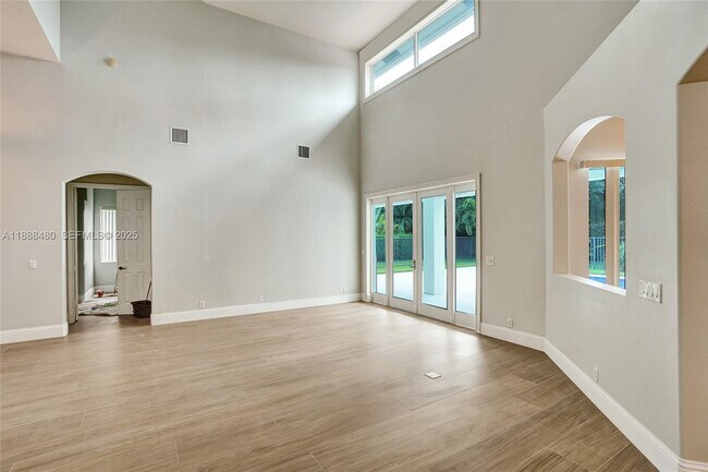 Building Photo - 4222 Cedar Creek Ranch Cir