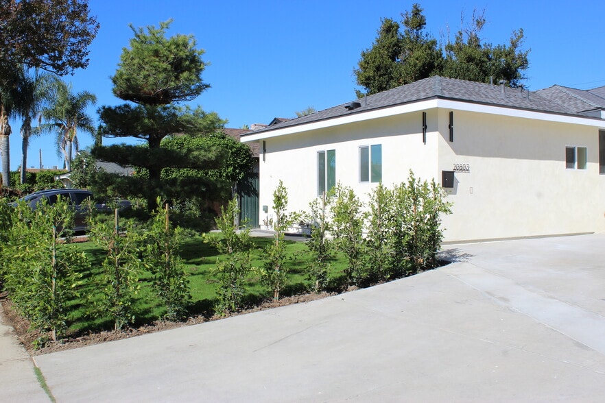 Building Photo - 20803 Bassett St