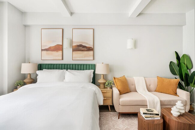 Building Photo - 234 W 73rd St