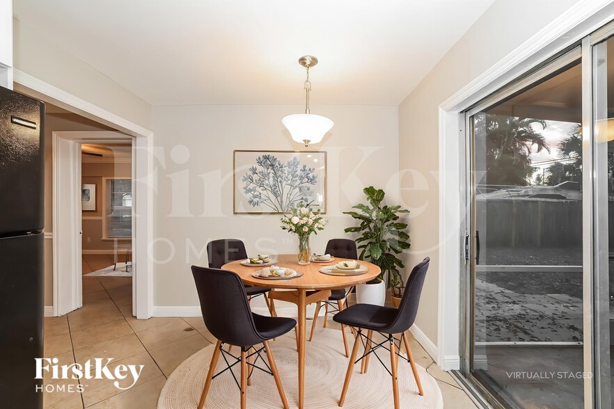 Building Photo - 6817 Massachusetts Dr