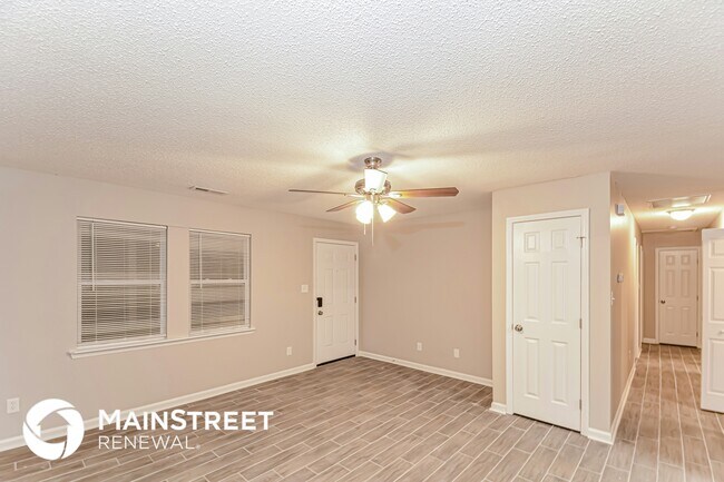 Building Photo - 1 Olive Pl