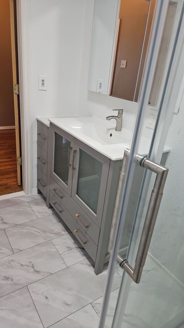 Building Photo - Wonderful 2bd 1ba home located in Cosmopolis