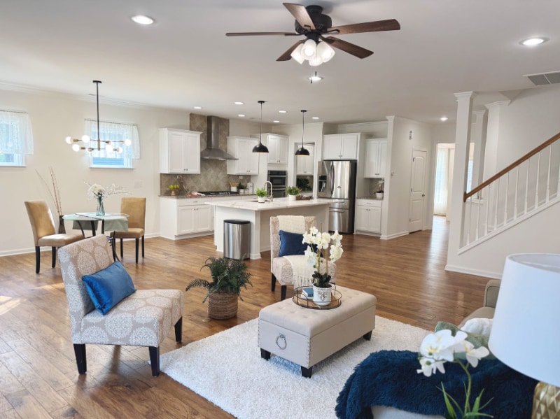 Building Photo - 2800 Lemnos Dr