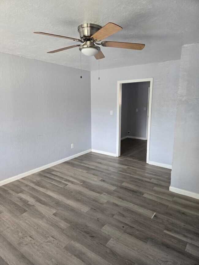 Building Photo - 2716 Duncan Dr
