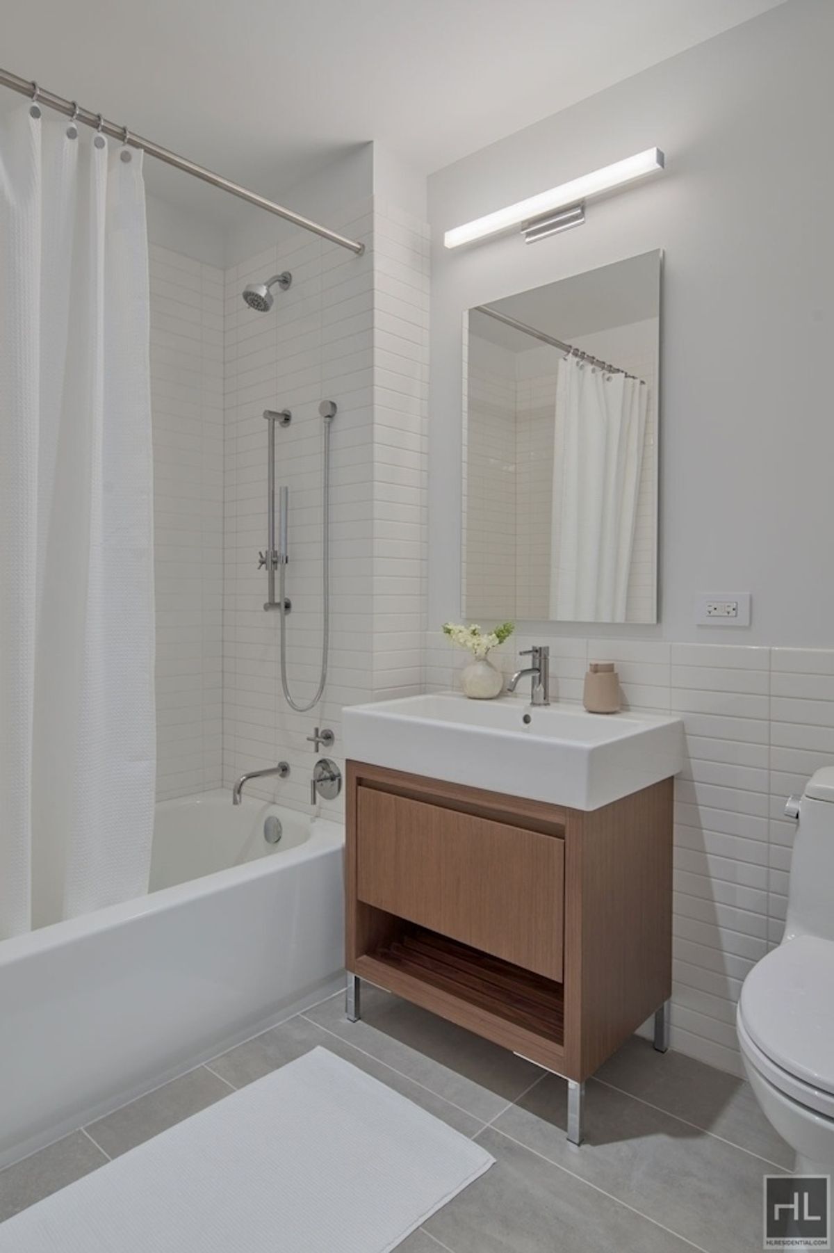 Building Photo - 5 S 5th St