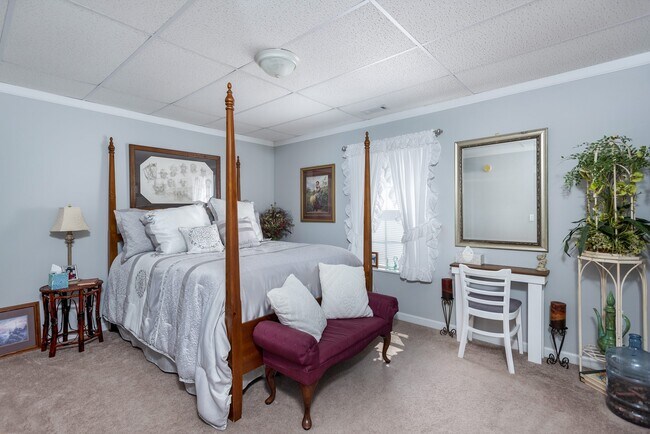 Building Photo - 145 Deer Ridge Dr