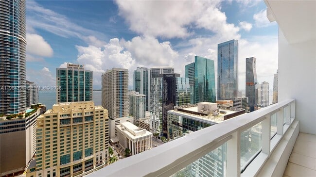 Building Photo - 1080 Brickell Ave