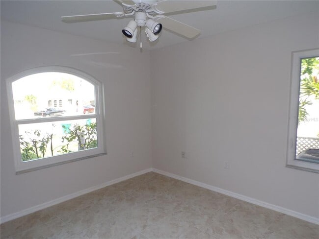 Building Photo - 17115 Barcrest Ln