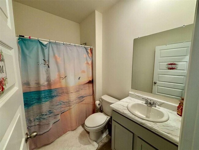 Building Photo - 95 Condor Ct