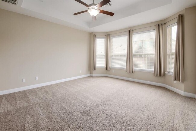 Building Photo - 17916 Crimson Apple Way