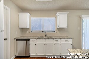 Building Photo - 9102 Roquefort