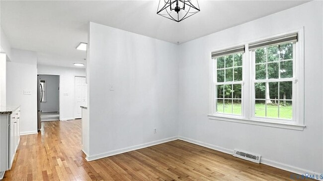 Building Photo - 2930 Brierwood Rd