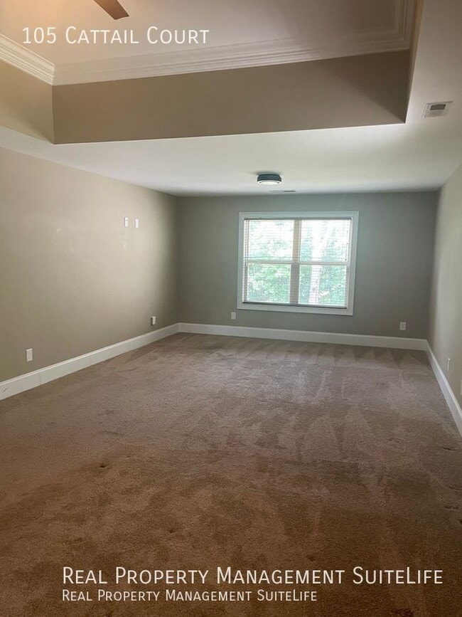 Building Photo - 105 Cattail Ct