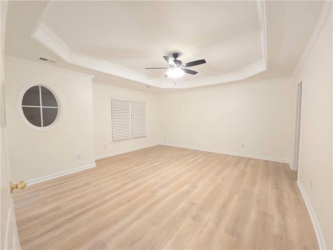 Building Photo - 12592 Waterside Dr