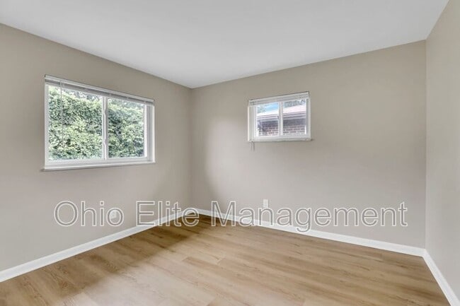 Building Photo - 1037 Binns Blvd
