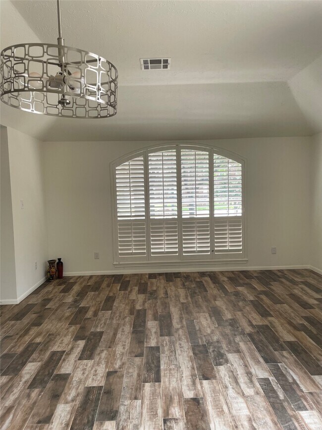 Building Photo - 11306 Yorkshire Oaks Dr