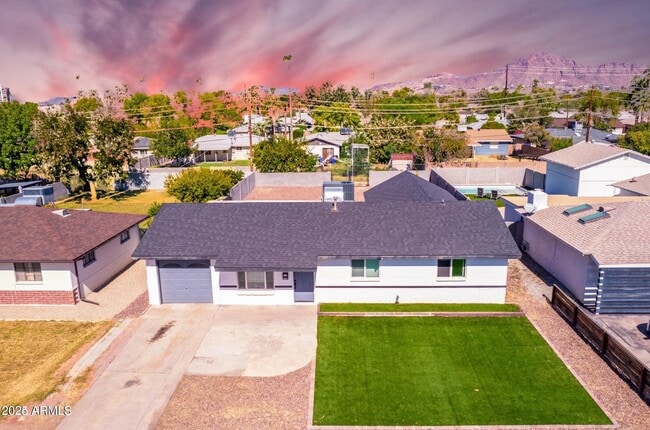 Building Photo - 4628 E Monte Vista Rd