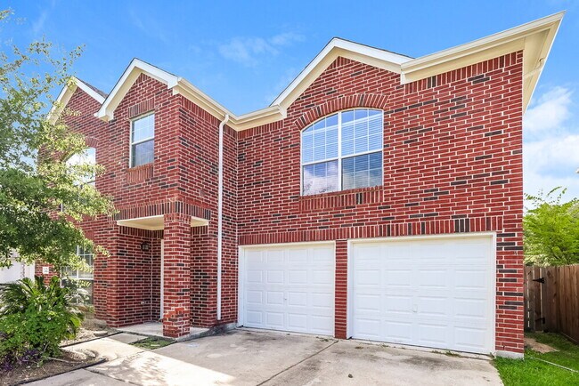 Building Photo - 2422 Fox River Ln