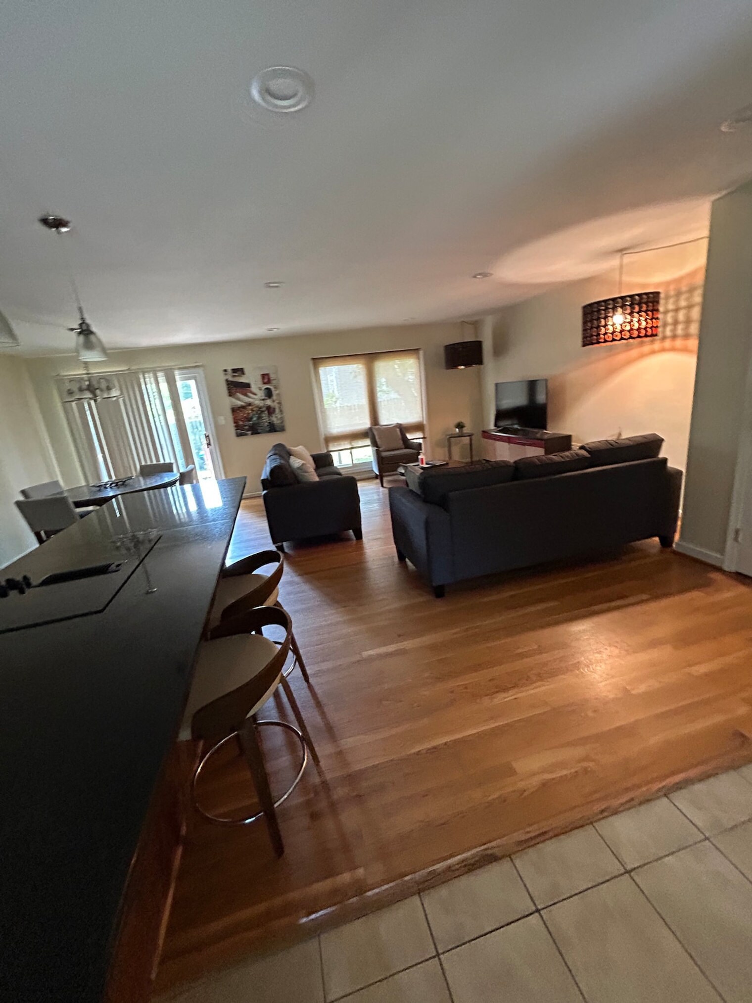 Building Photo - 1937 Woodford Rd